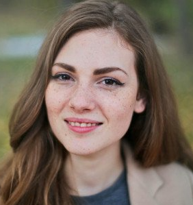 Chloé<em> A.</em>